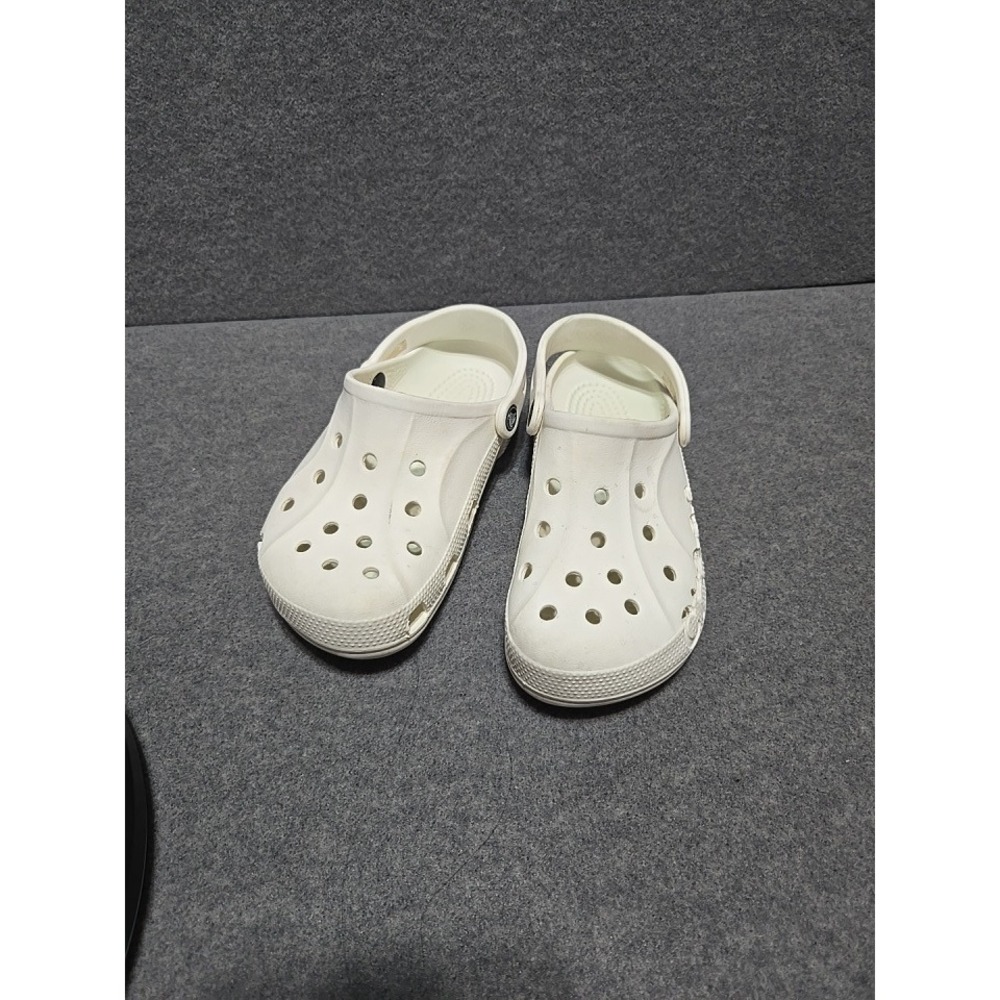 Crocs Baya Clogs White Slip On Comfort Sandals Mens 5 Womens 7 Unisex
